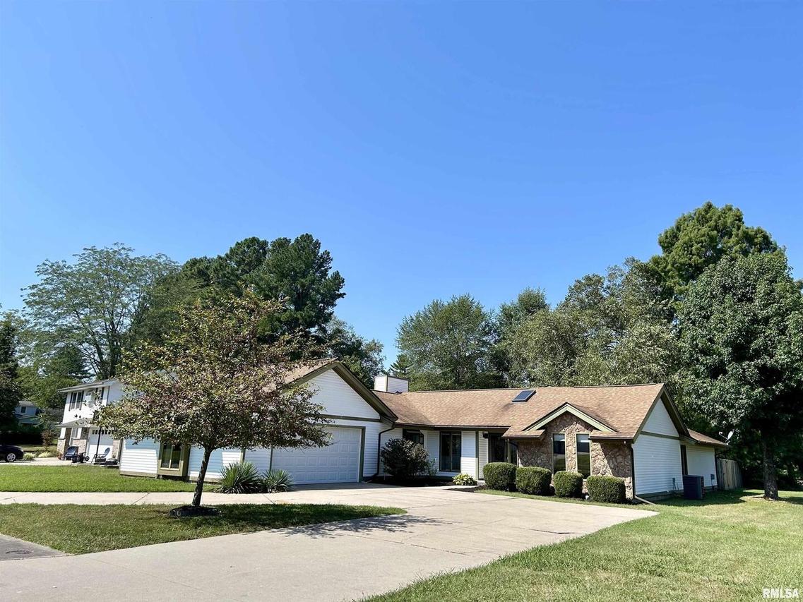 210 S Mark Ct., Carbondale, IL 62901