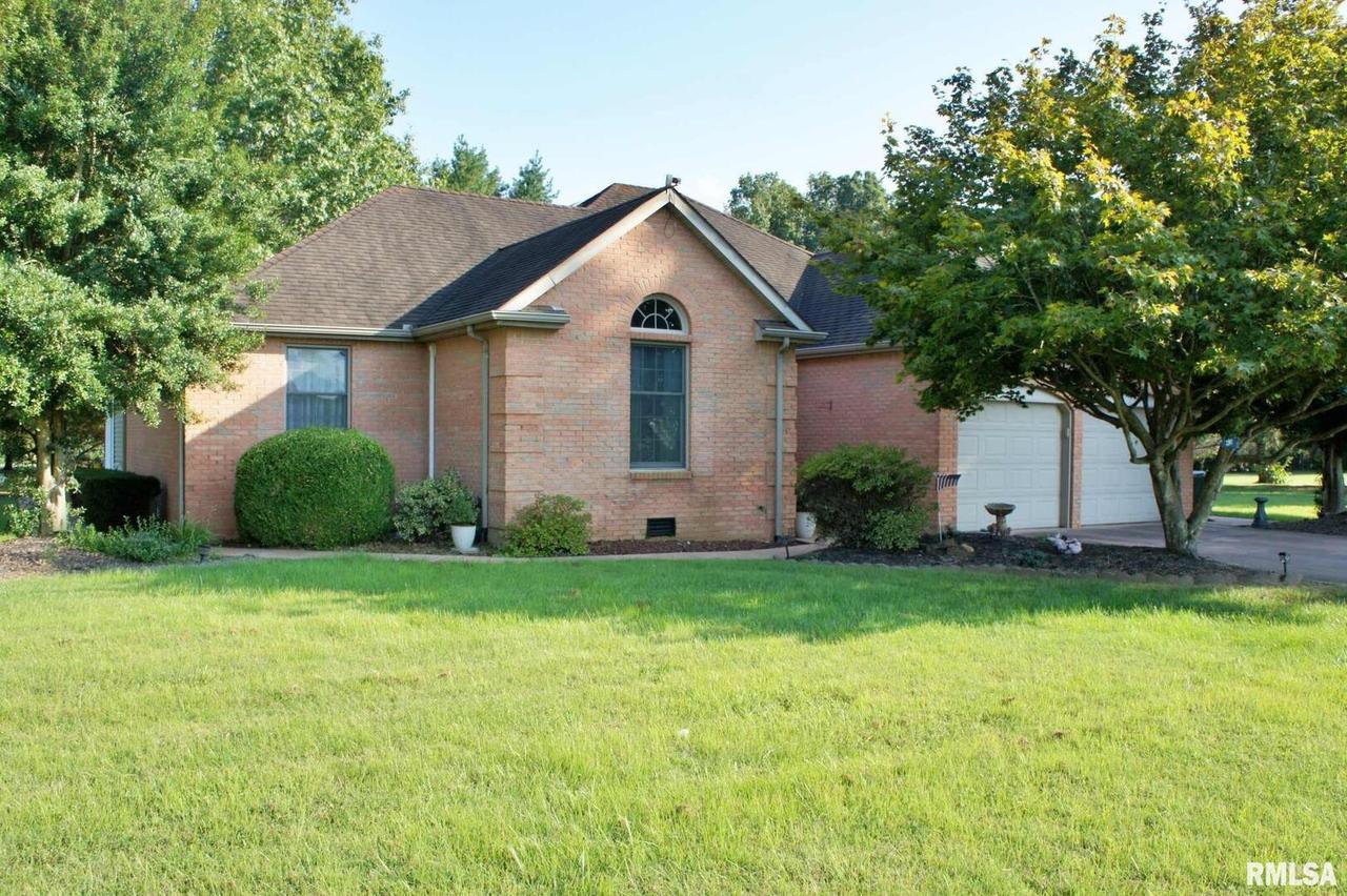 3060 Lakeview Dr., Metropolis, IL 62960