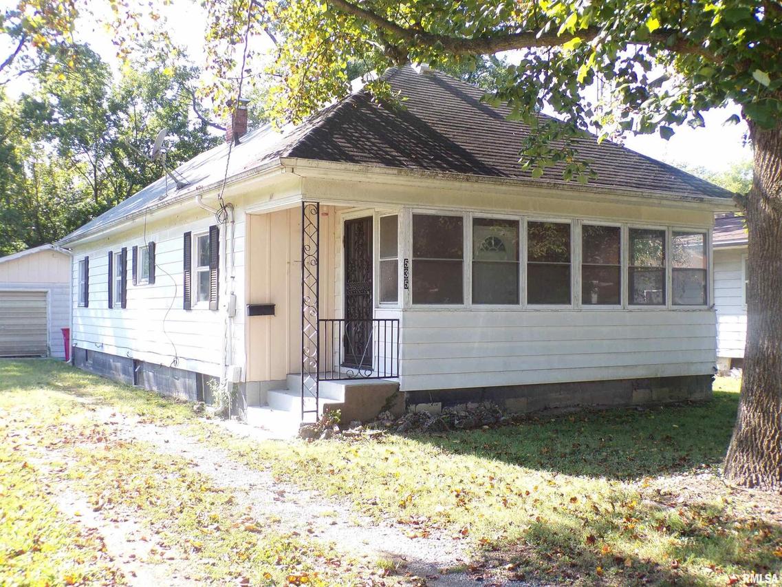 535 Halliday Ave., Duquoin, IL 62832