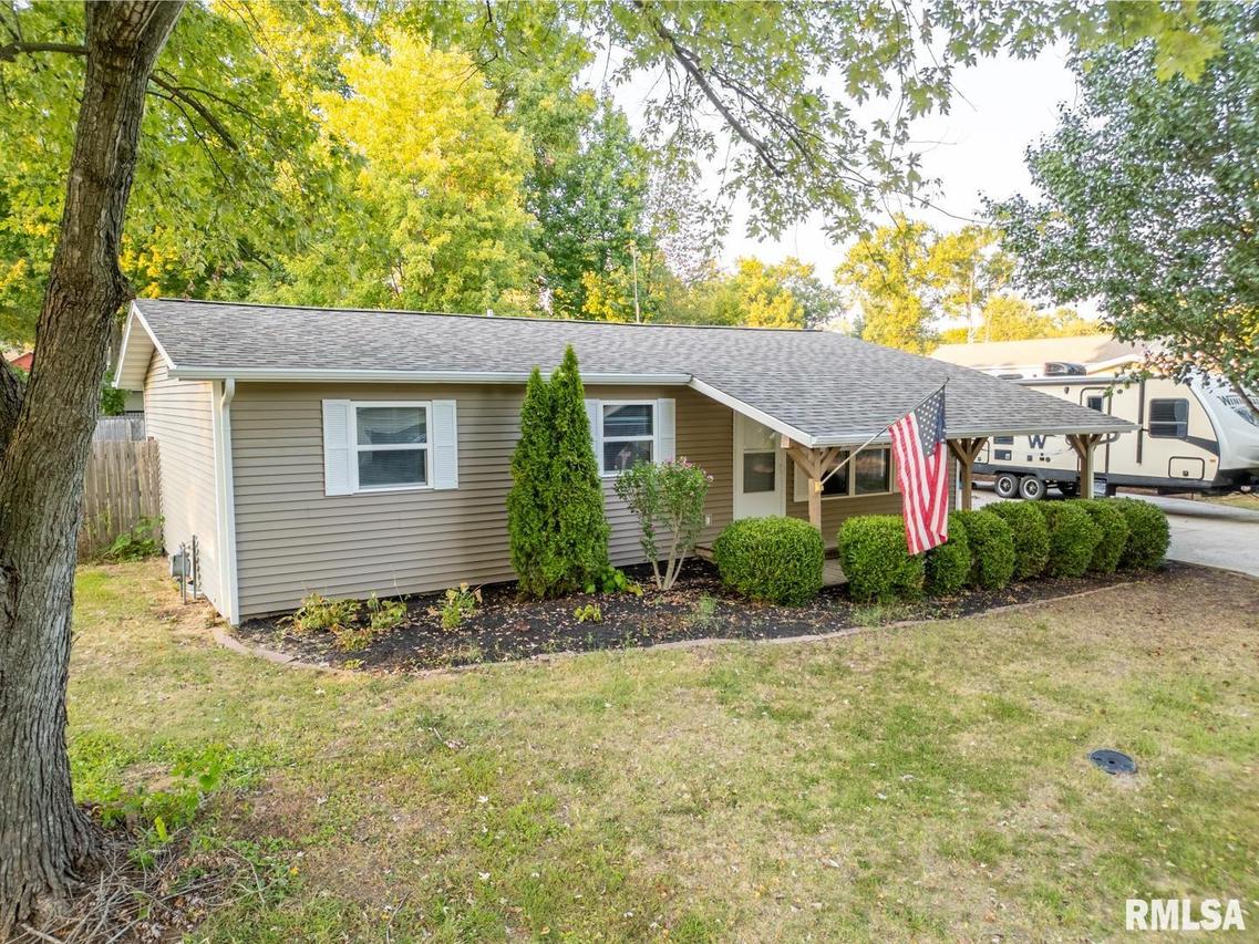 1106 Bradley Ln., Carterville, IL 62918