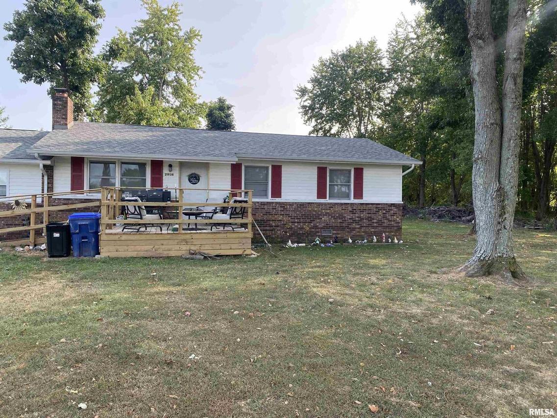 21938 Carlyle Rd., Thompsonville, IL 62890