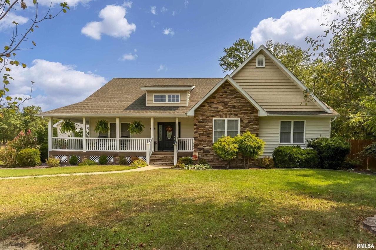 11594 Hafer Rd., Carterville, IL 62918