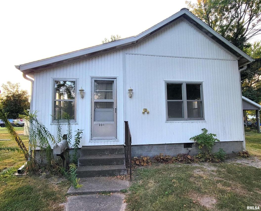 331 S Jasper St., Olney, IL 62450