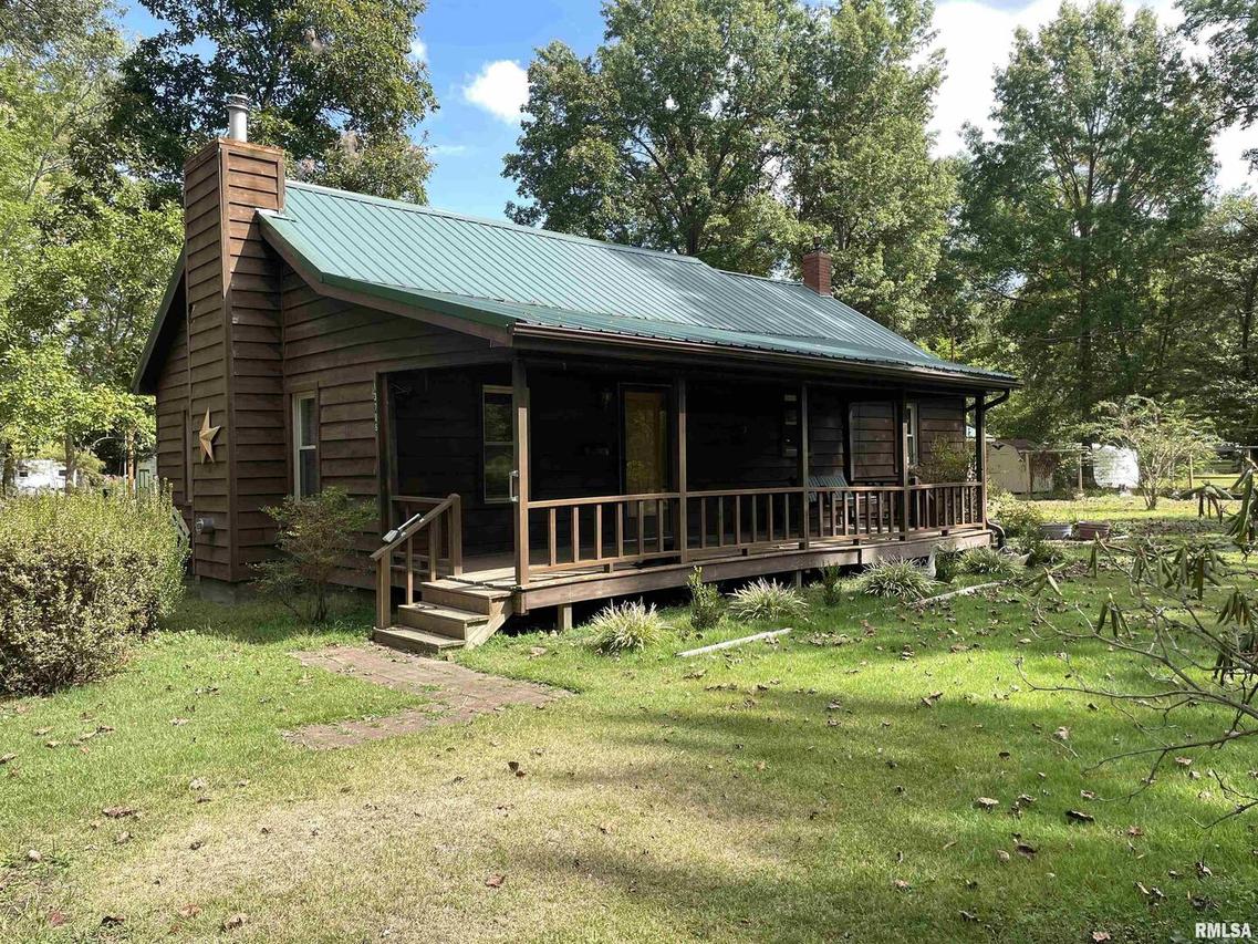 13706 Macomb St., Marion, IL 62959