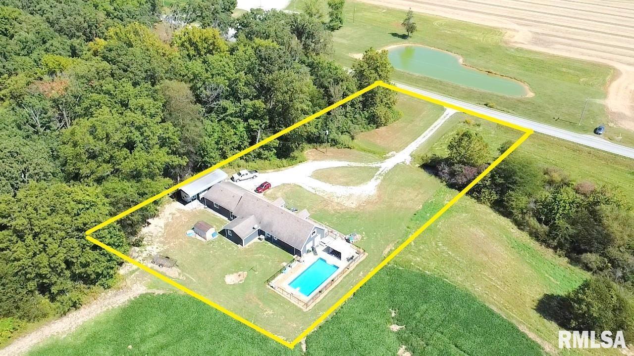 20979 N Boyd Ln., Dix, IL 62830