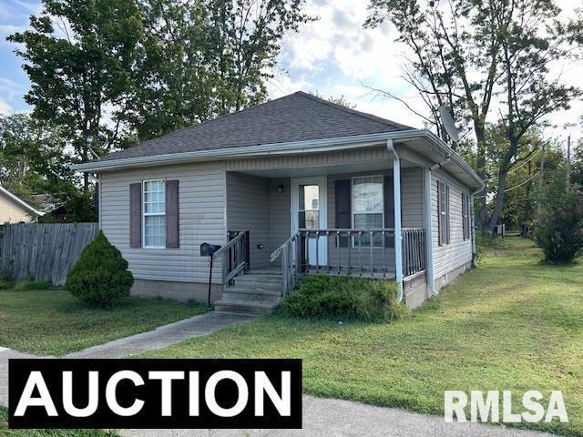 702 N Lincoln St., West Frankfort, IL 62896