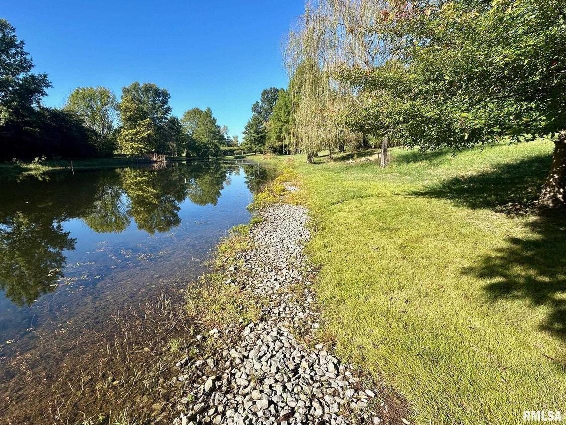 000 Red Cedar Ln., Murphysboro, IL 62966