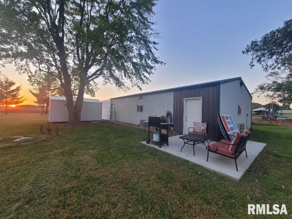 5888 County Road 1150 E Rd., Mcleansboro, IL 62859