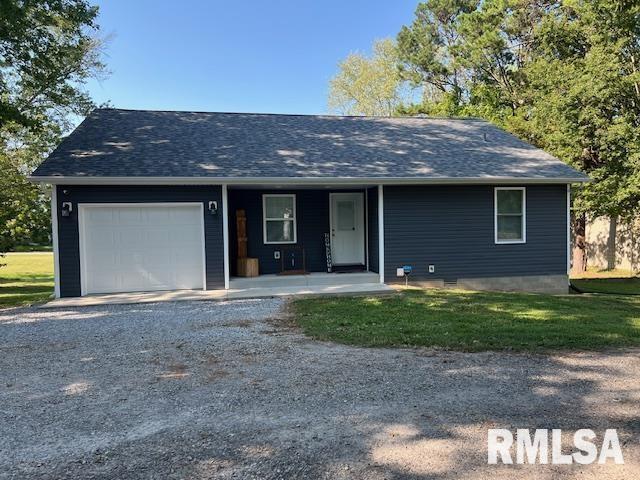 811 E Illinois Ave., Carterville, IL 62918