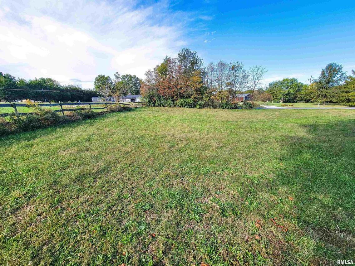 4788 N Holly Rd., Olney, IL 62450