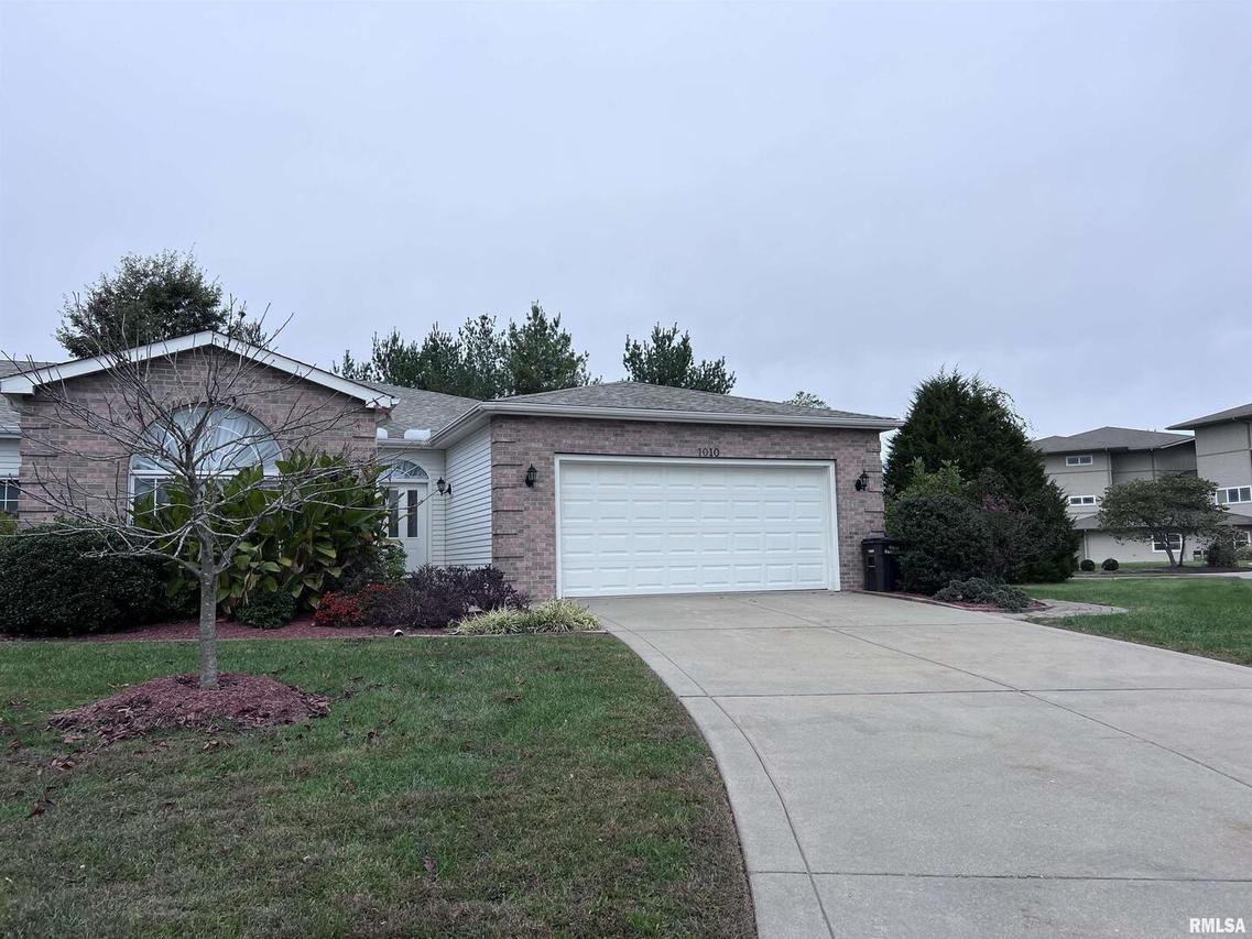 1010 Villa Ct., Carbondale, IL 62901