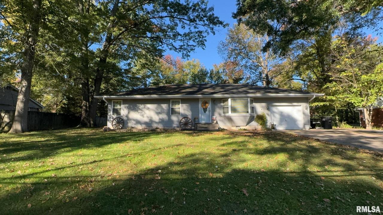 1410 S Giant City Rd., Carbondale, IL 62902