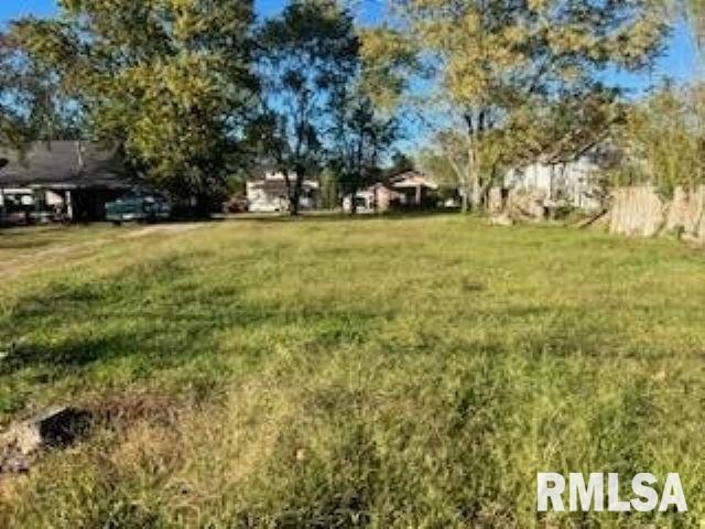 1204 E St Louis St., West Frankfort, IL