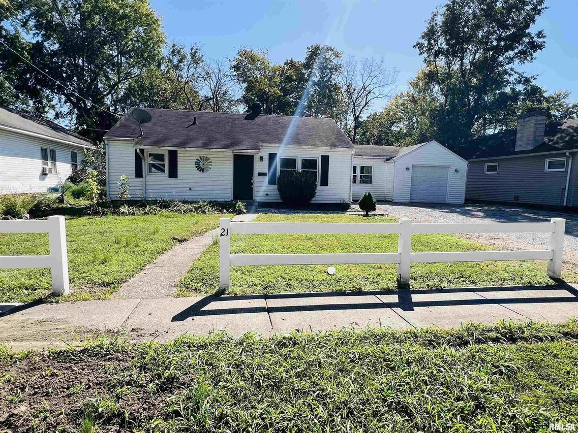 21 W Ogara St., Harrisburg, IL