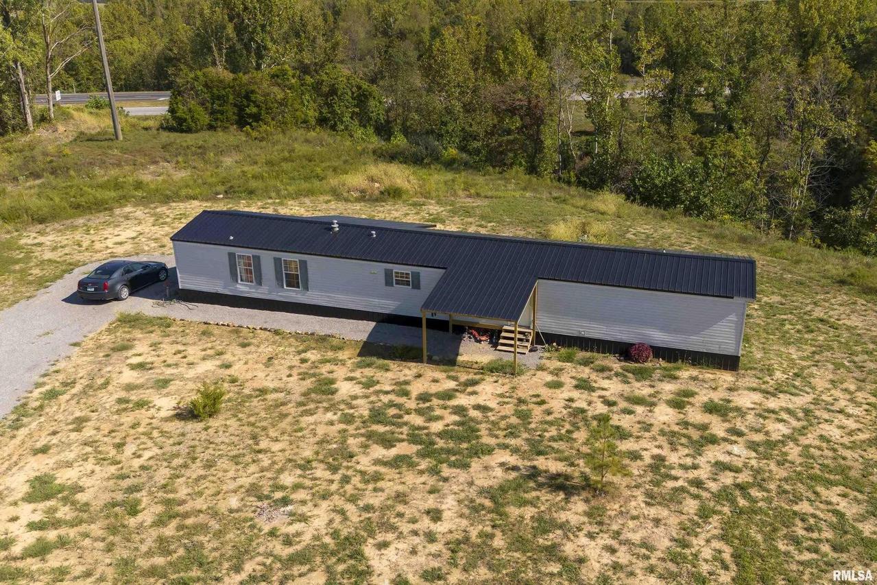 9200 Charlie Birger Ln., Marion, IL 62959