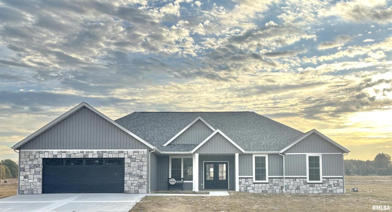 12506 Bristle Ridge Ln., Carterville, IL 62918