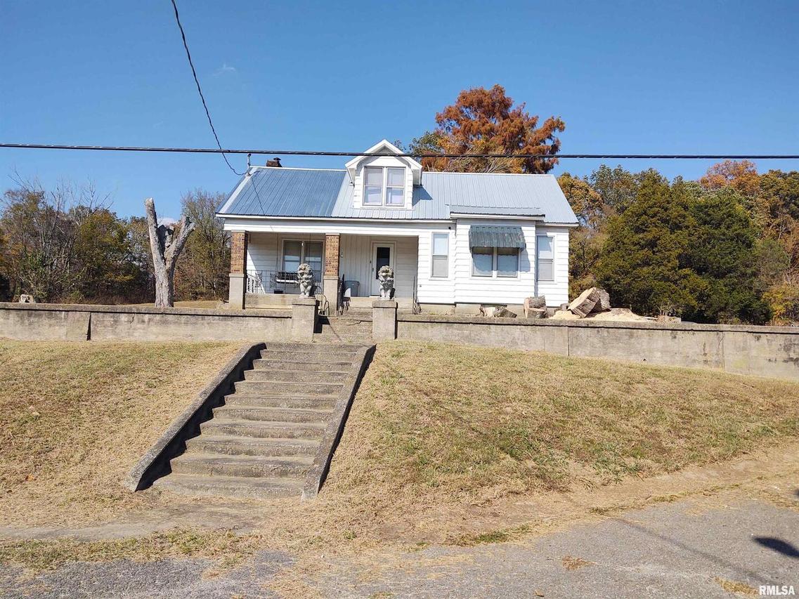 7280 Buncombe Rd., Buncombe, IL 62912