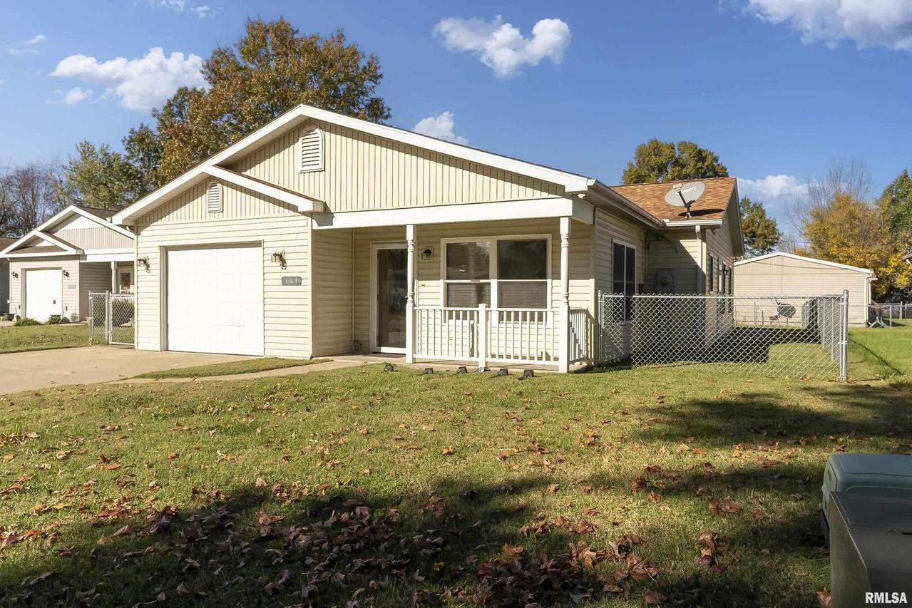 408 Palm St., Carbondale, IL 62901