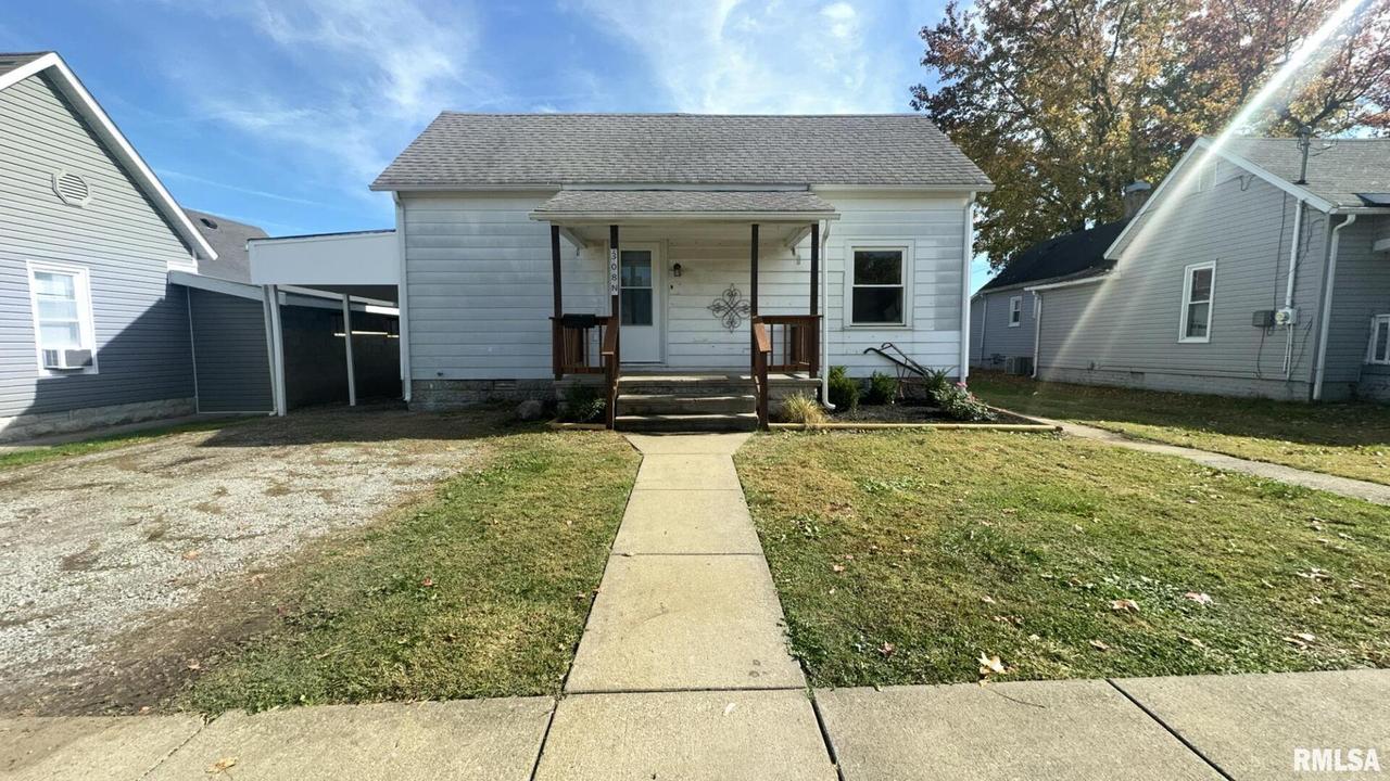 308 N 18th St., Herrin, IL 62948