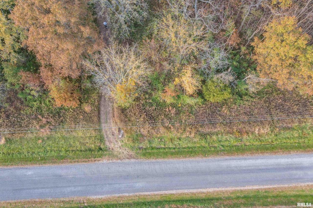 00 Bryant Ln., Salem, IL 62881