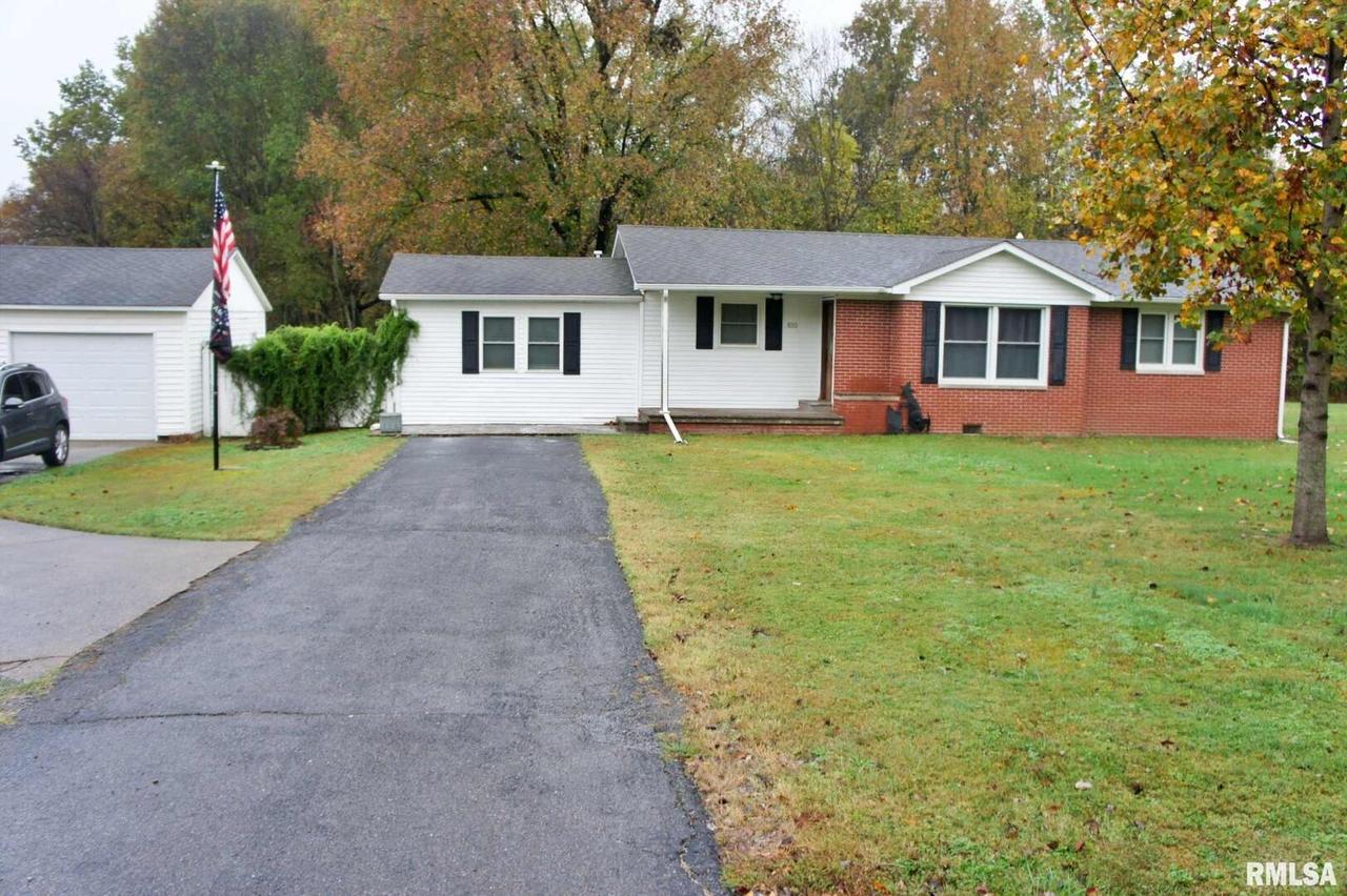 830 Lowery St., Joppa, IL 62953