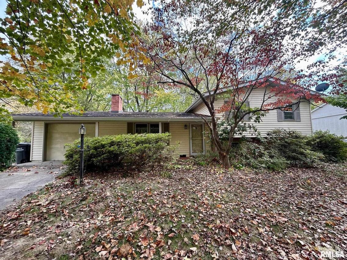 128 N Rod Ln., Carbondale, IL 62901