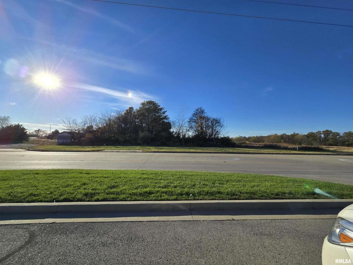 000 N Wells Bypass Rd., Mt Vernon, IL 62864