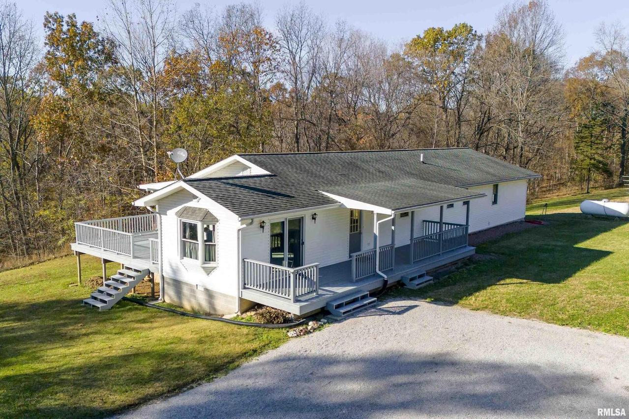 119 E Mcguire Rd., Makanda, IL 62958