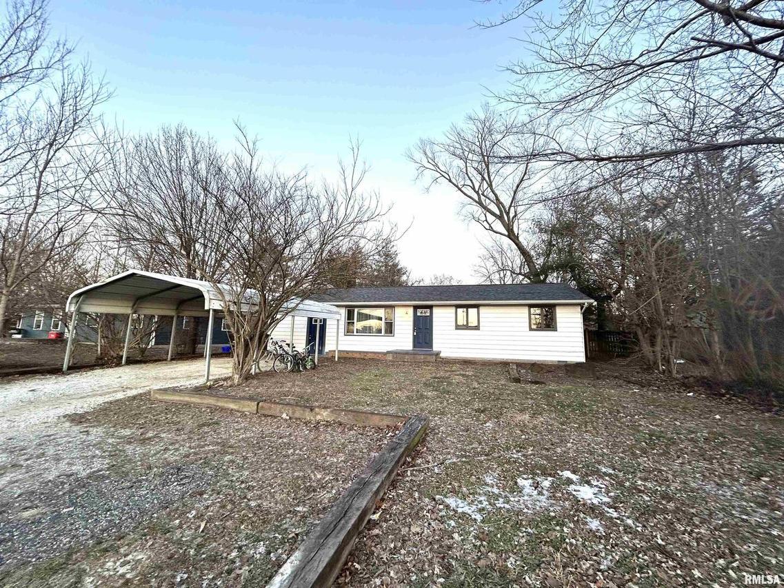 301 S Giant City Rd., Carbondale, IL 62901