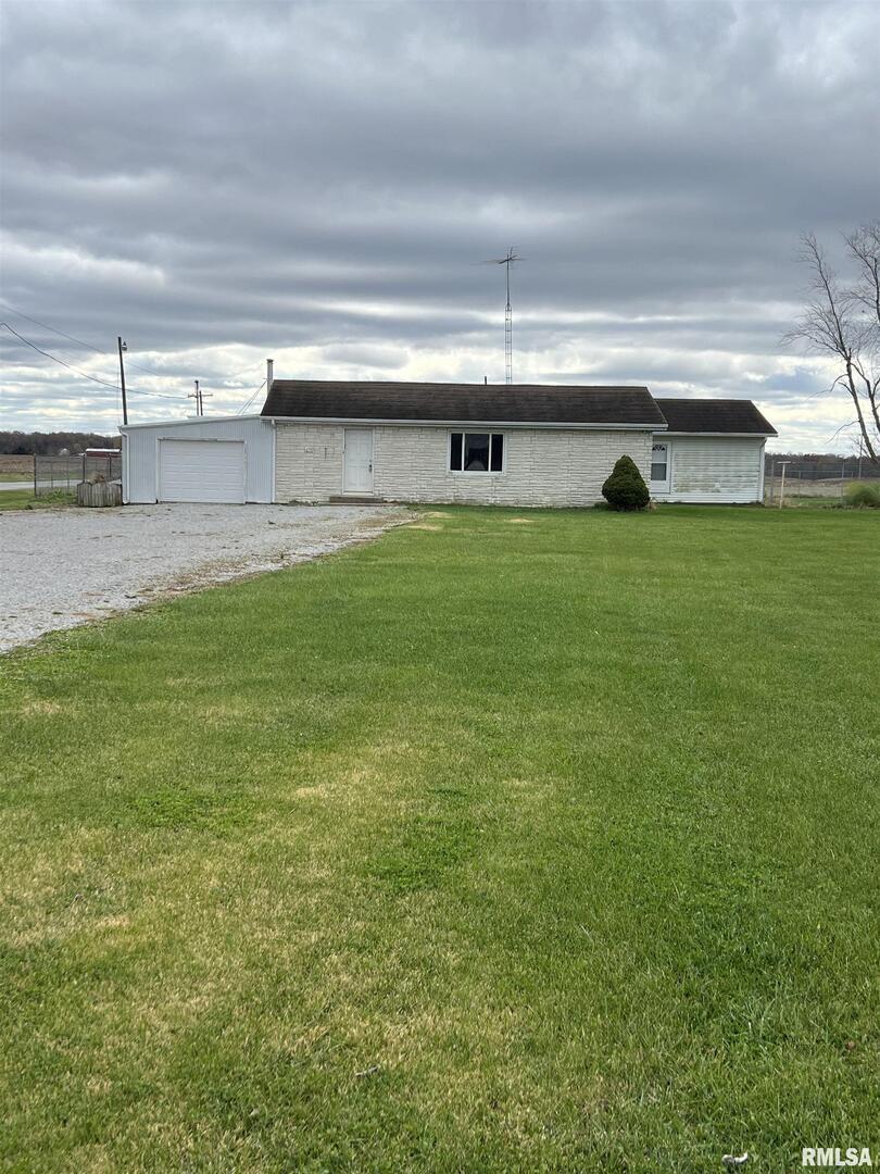 4795 Radom Rd., Dubois, IL 62831