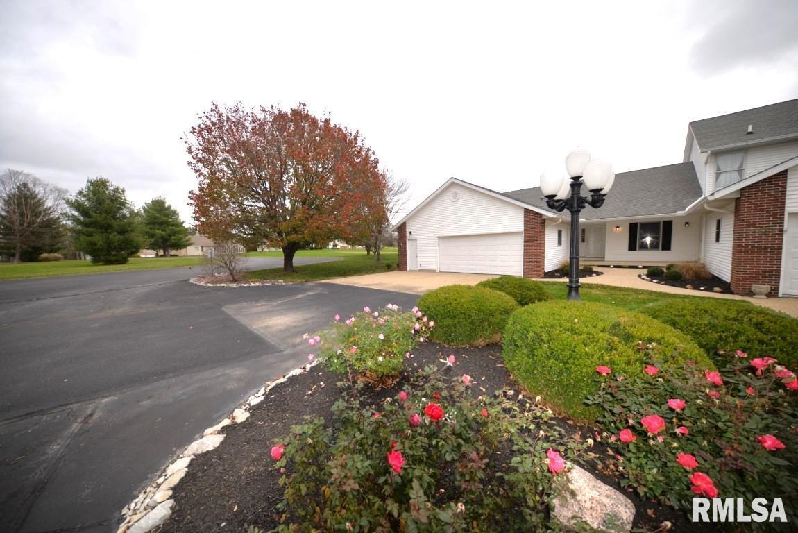 1024 Mulligan Dr., Mt Vernon, IL 62864