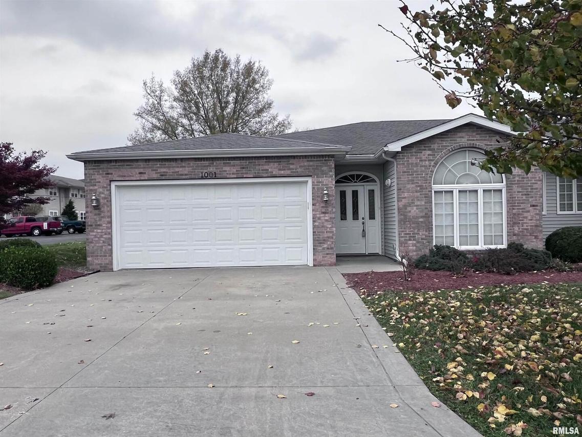 1001 Villa Ct., Carbondale, IL 62901