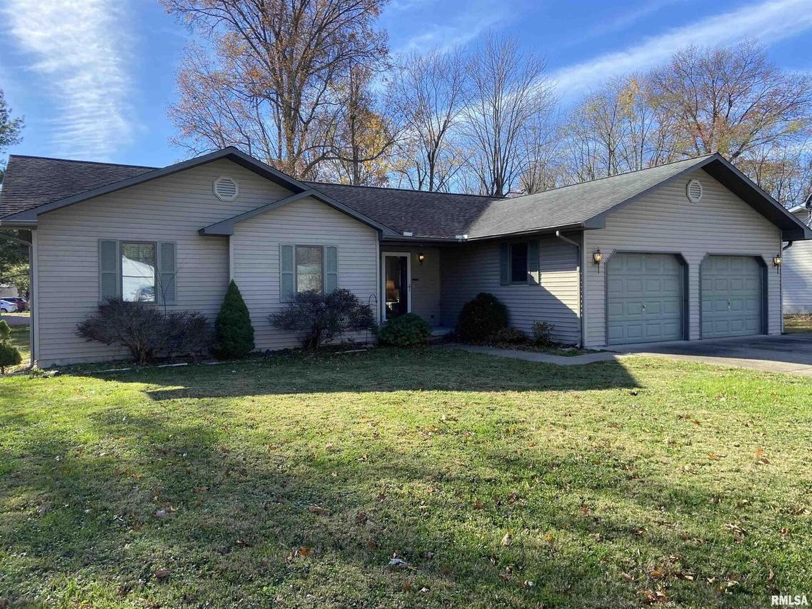 707 Anderson St., Carterville, IL 62918