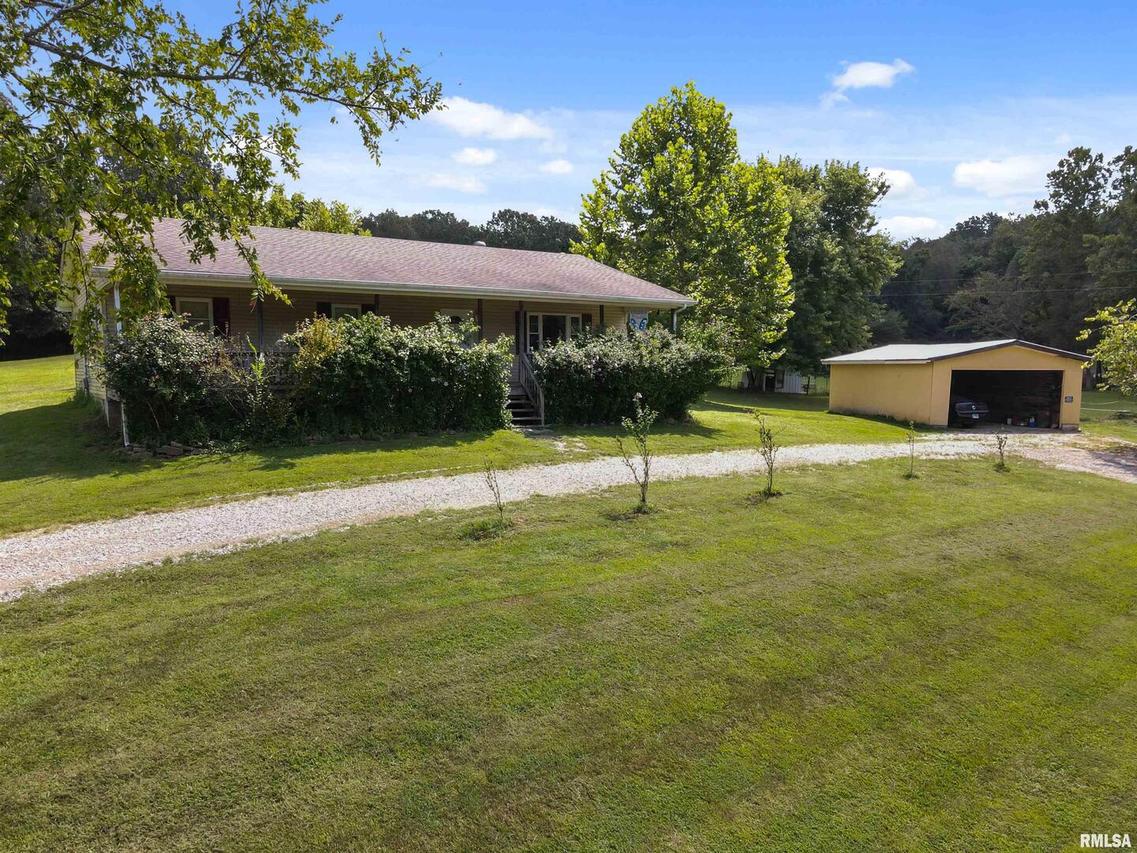 3700 Somerset Rd., Harrisburg, IL 62946