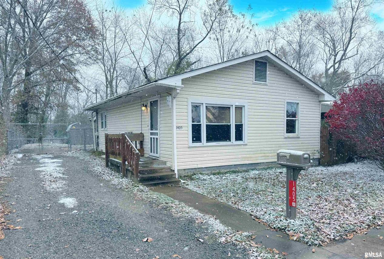1405 S Buchanan St., Marion, IL 62959
