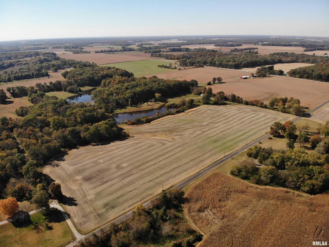 0000 England Rd., Salem, IL 62881