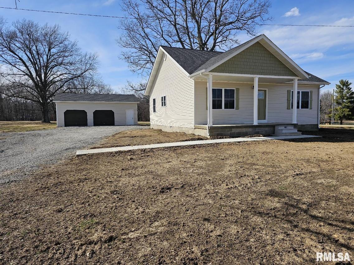 17105 N Tolle Ln., Mt Vernon, IL 62864