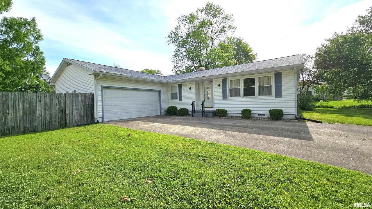 3000 W Clifton Ct., Marion, IL 62959