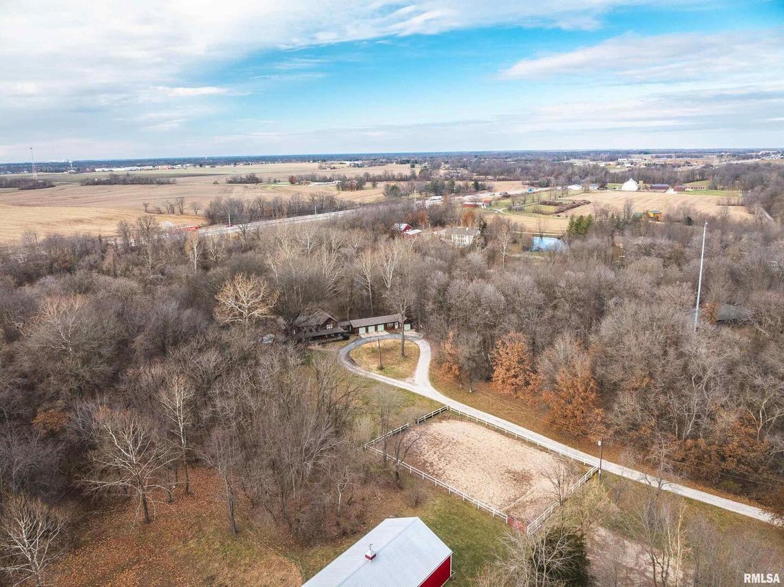 3001 Bur Oak Ln., Edwardsville, IL 62025