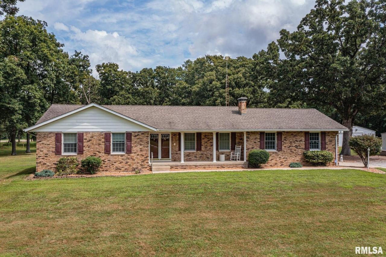 1723 Walnut Hill Rd., Centralia, IL 62801