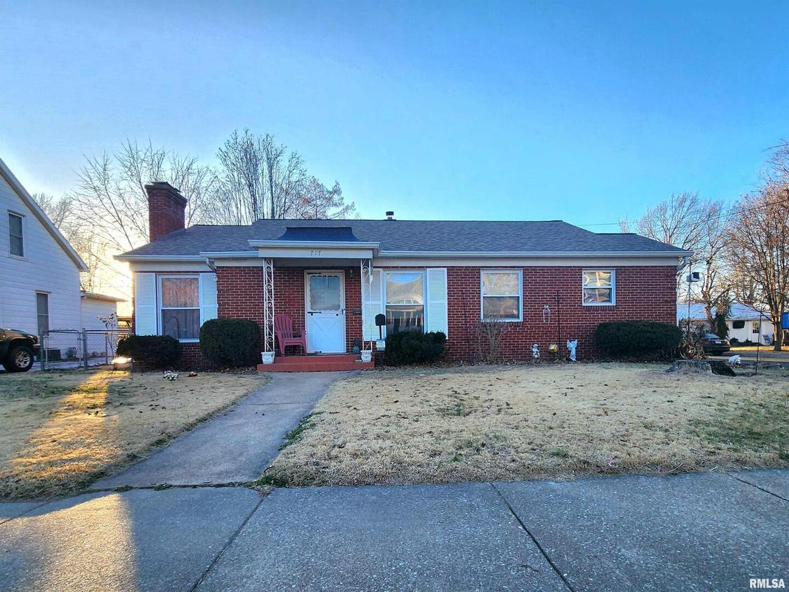 717 N Saint Louis St., Sparta, IL