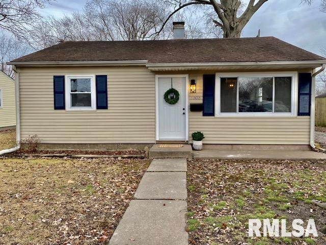 1305 Dean St., Centralia, IL 62801