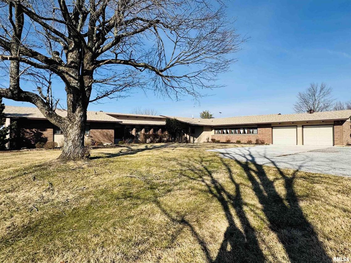 800 S Green St., Anna, IL