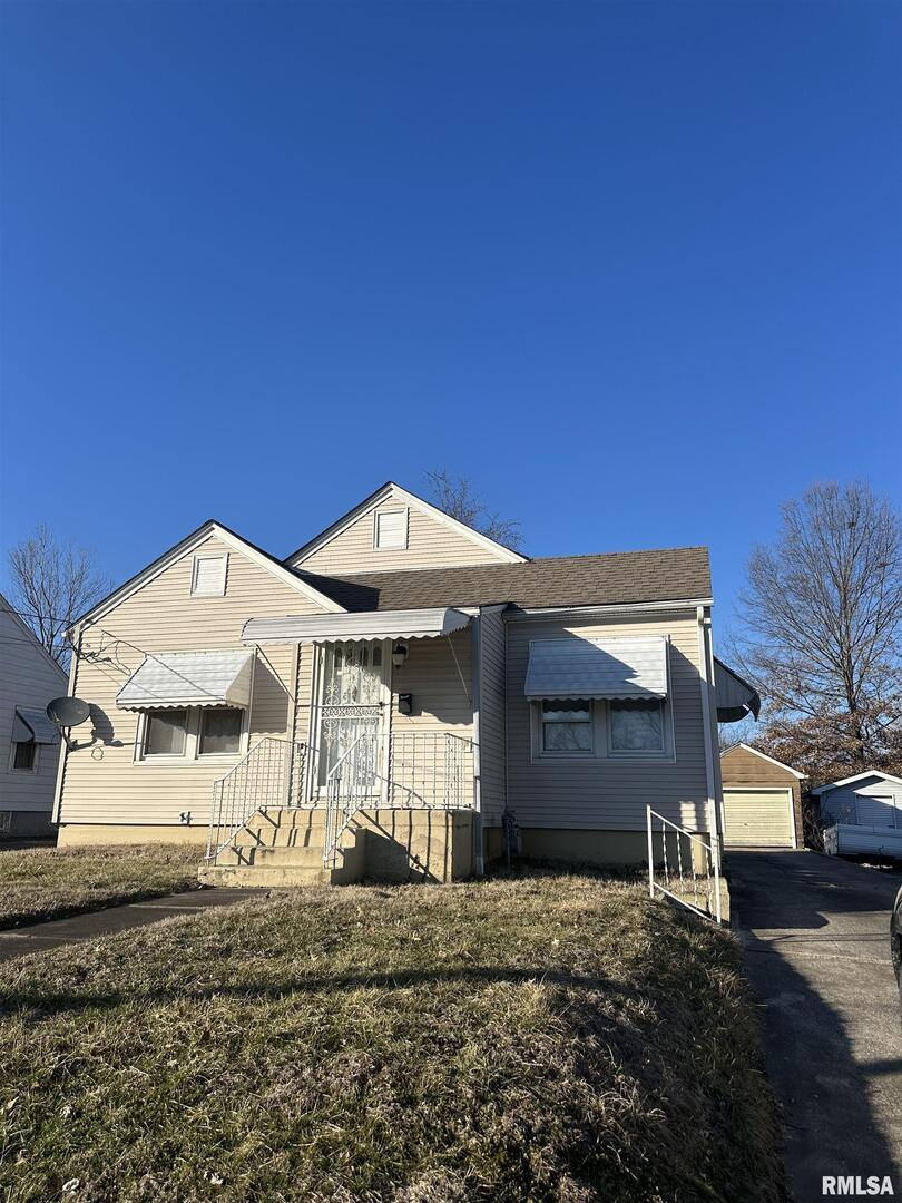 117 George St., Anna, IL 62906