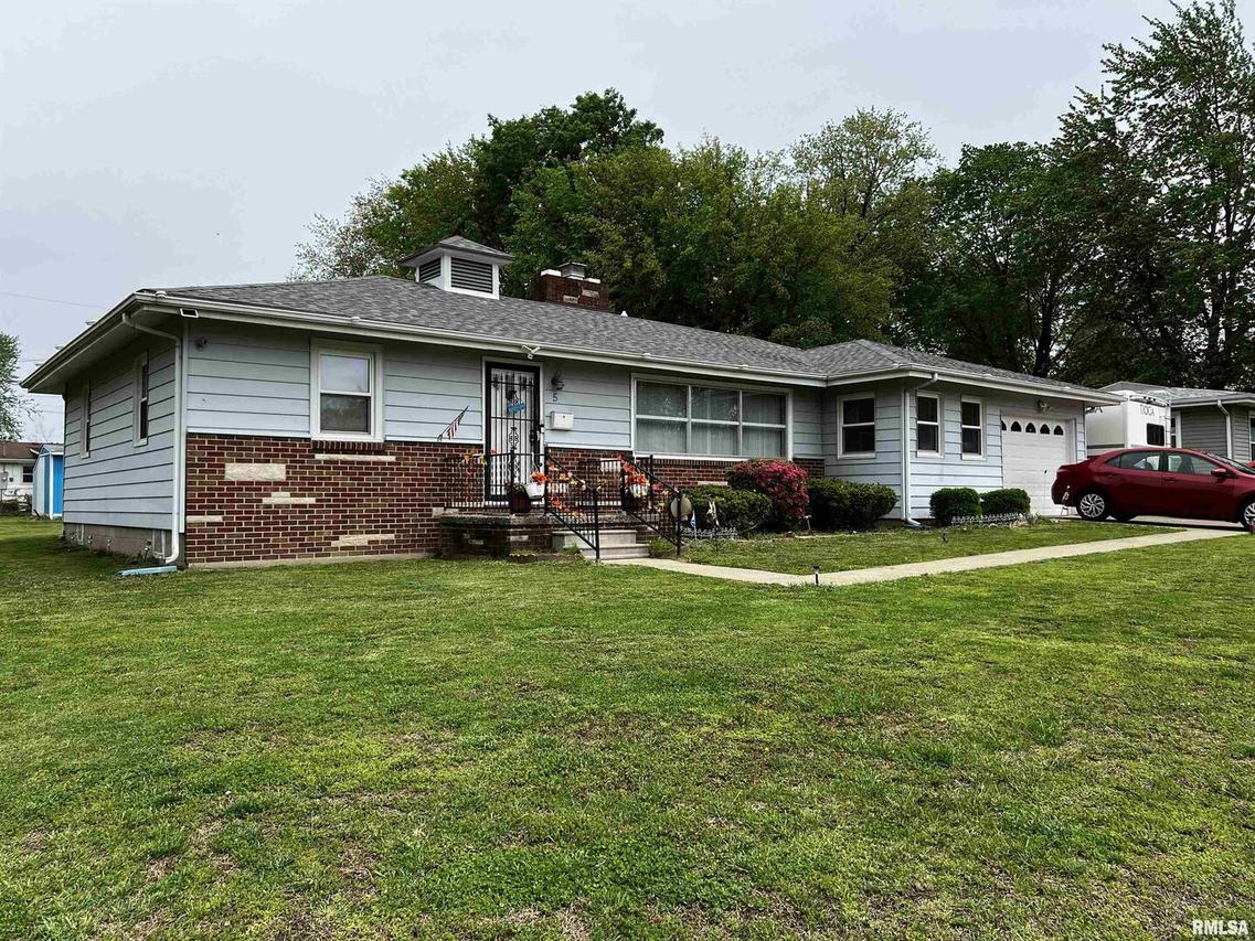 5 Evergreen Dr., Mt Vernon, IL 62864