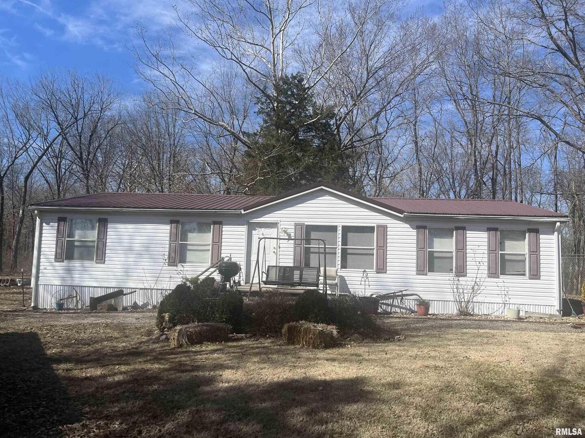 887 Mount Joy Rd., Murphysboro, IL 62966