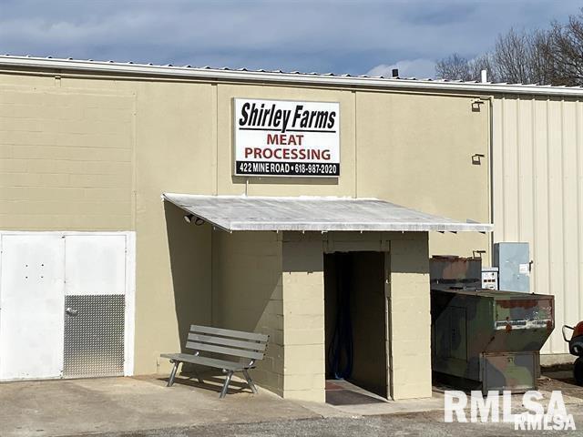 422 E Mine Rd., Desoto, IL 62924