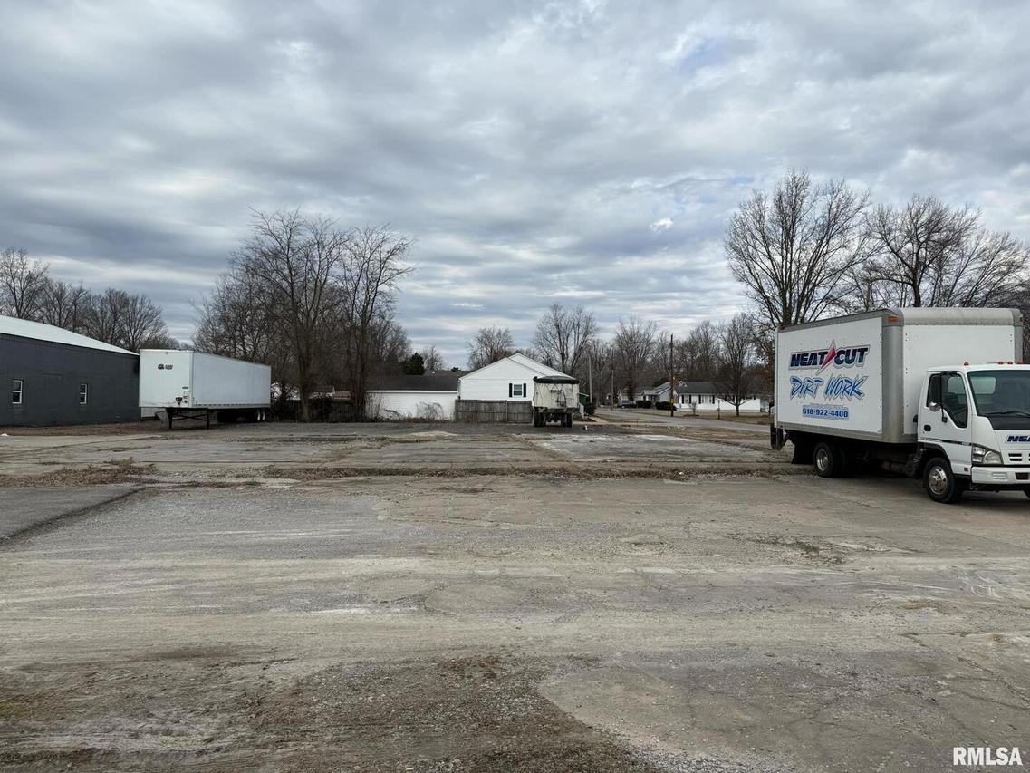 1200 S Court St., Marion, IL 62959