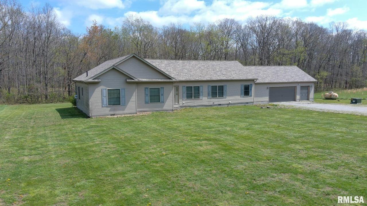 2814 Chouteau Ave., Odin, IL 62870