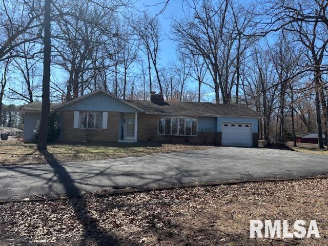 309 Wildwood Dr., Carterville, IL 62918